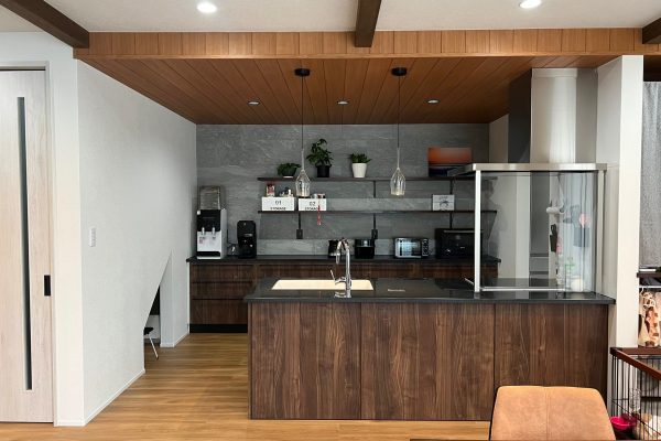 5641A141-3A20-47C0-A6AA-180DBF3ADF0D