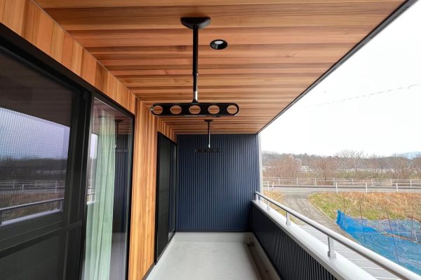 FF62C992-BEEC-4DE3-8FAC-A13D05DC61B8